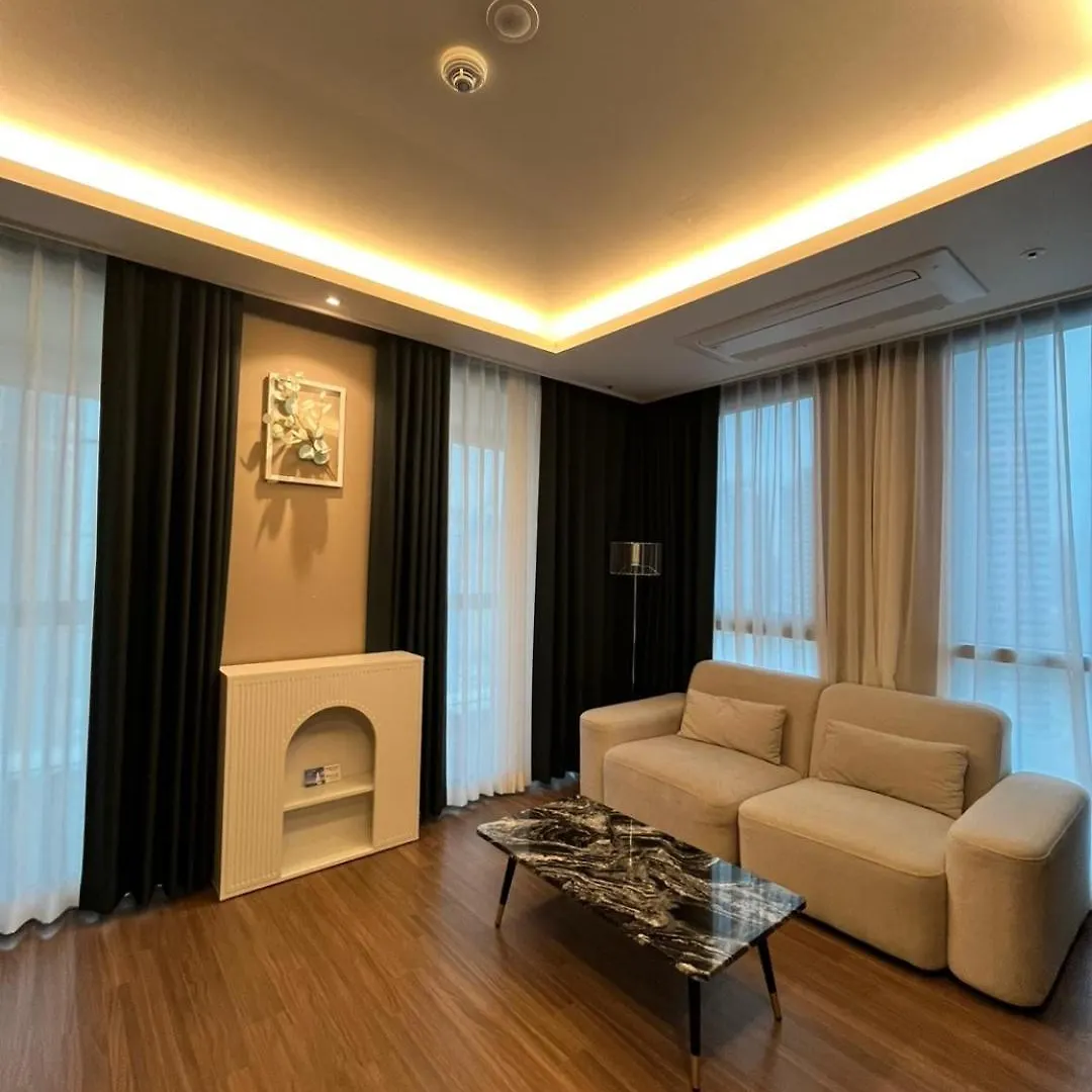 Haeundae Lamer Stay 3*, Pusan